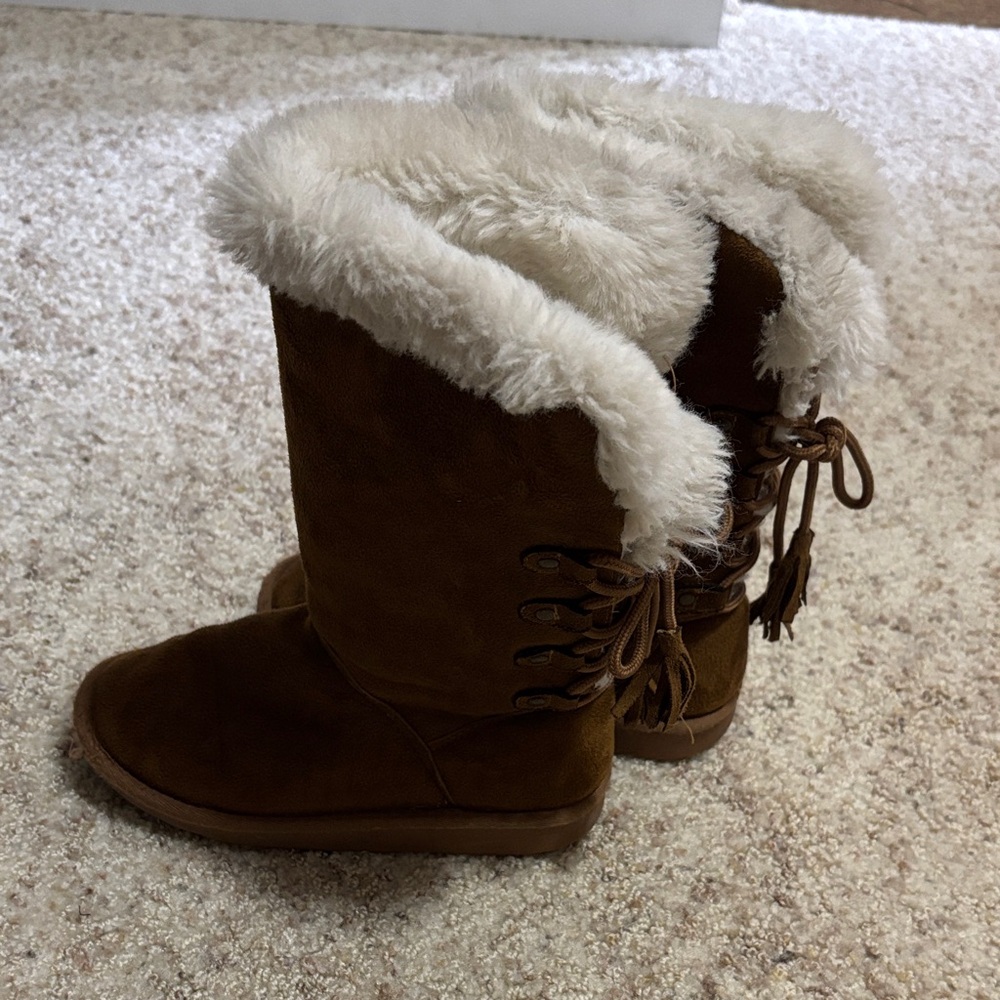 Rampage Brown Faux Fur Lined Kids Boots